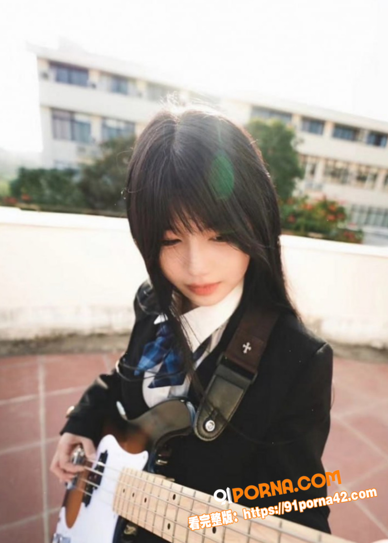 浙江音乐学院吉他女神 范...（3）