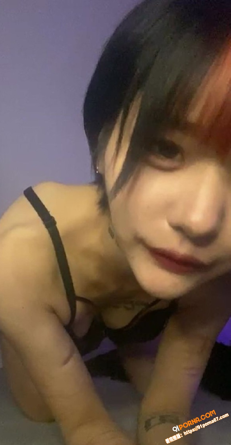 精神小妹短发 三花 性感...（2）